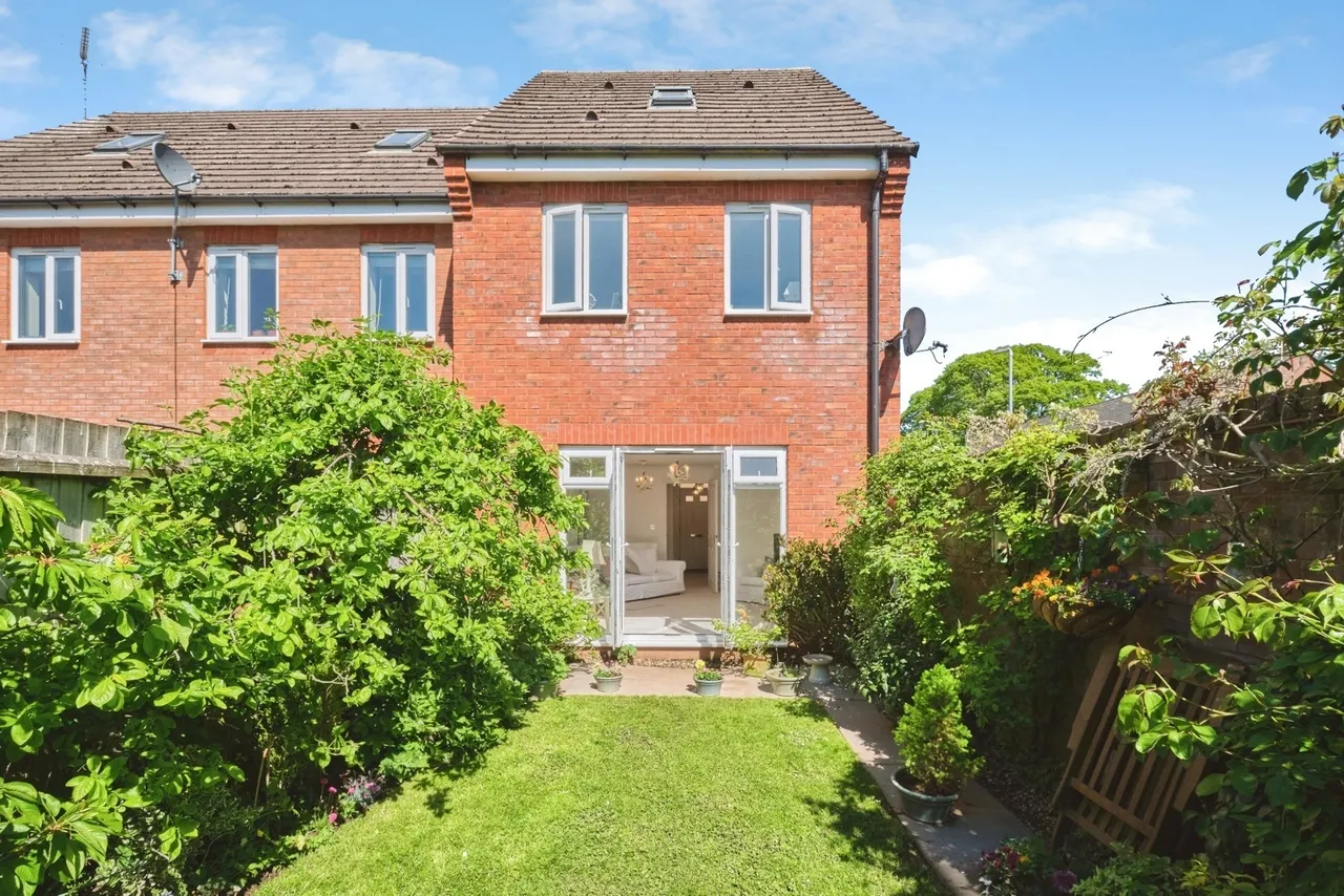 Mary Slater Road, Lichfield, WS13, photo 18