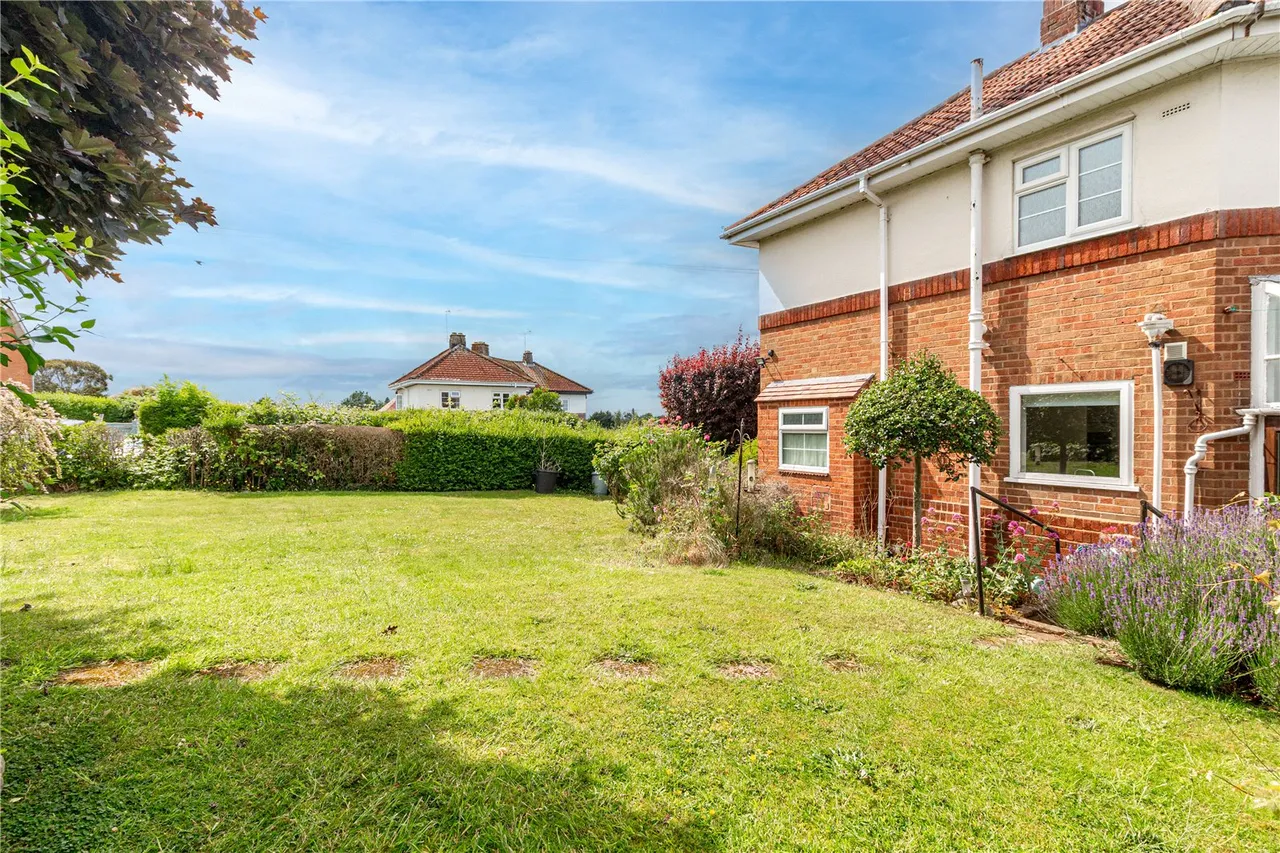 The Ridgeway, Droitwich, Worcestershire, WR9 8QB, photo 19