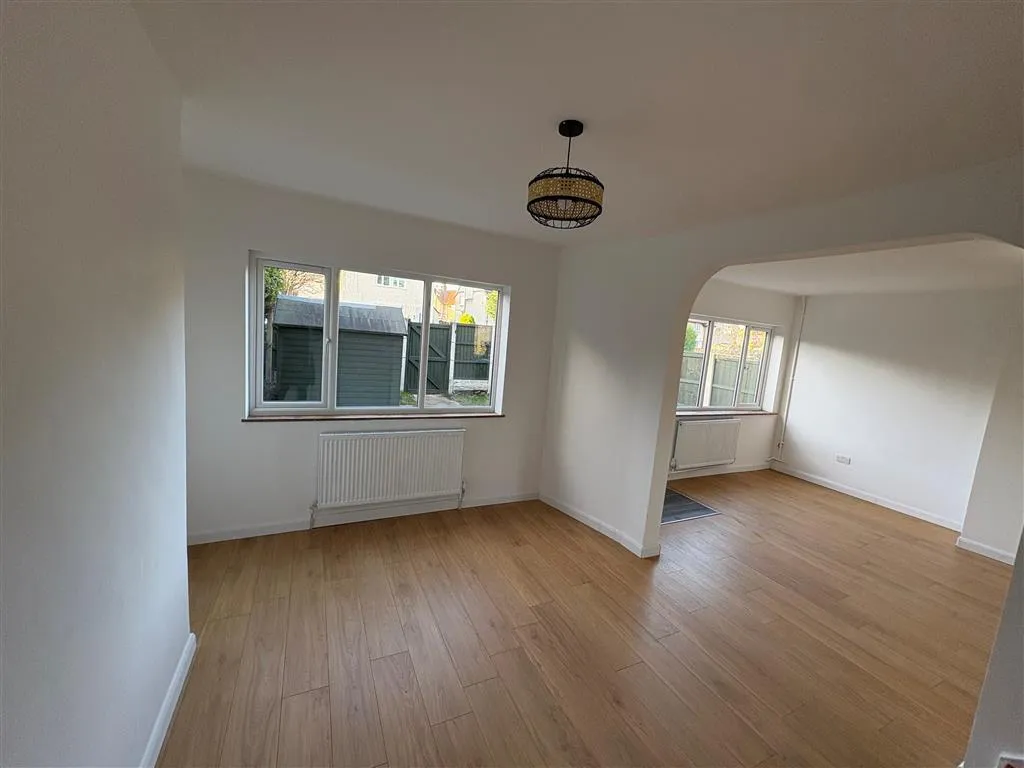 The Crescent, Woodlands, DN6, photo 7