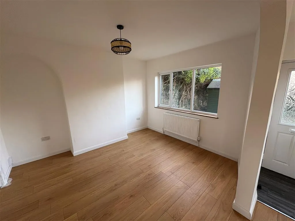 The Crescent, Woodlands, DN6, photo 6