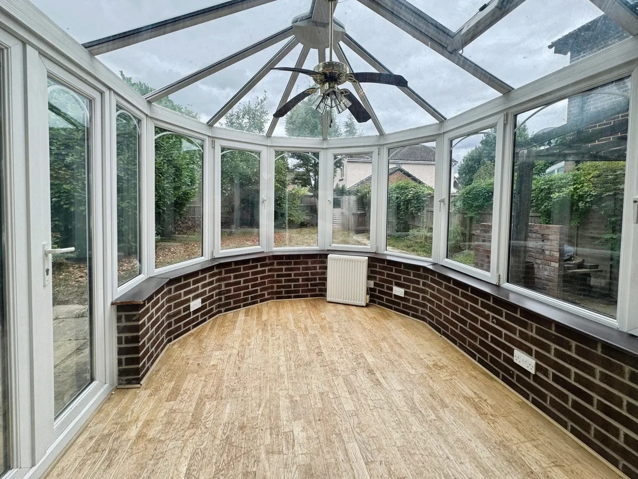 Larch Way, Farnborough, Hampshire, GU14 0QN, photo 8