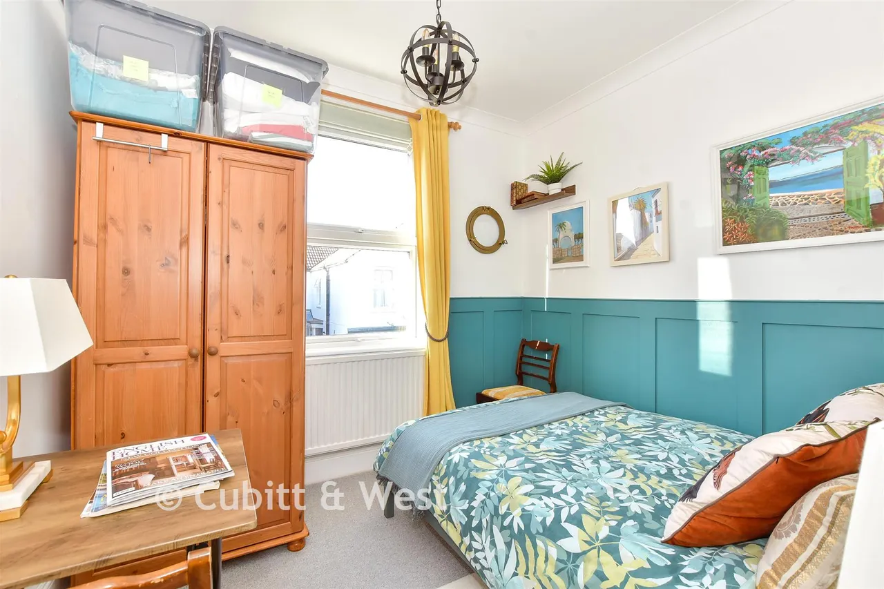 Mafeking Road, Southsea, PO4, photo 12