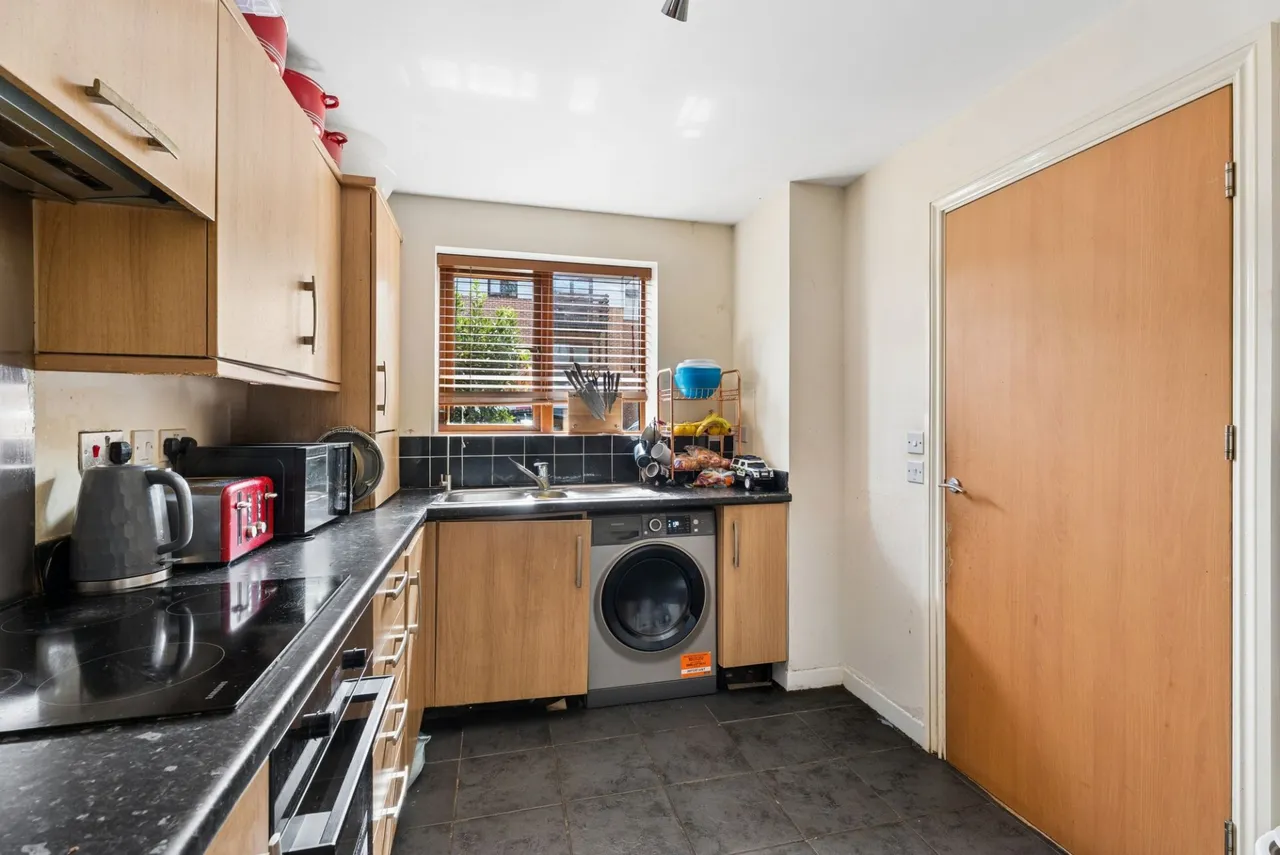 John North Close, High Wycombe, HP11, photo 13