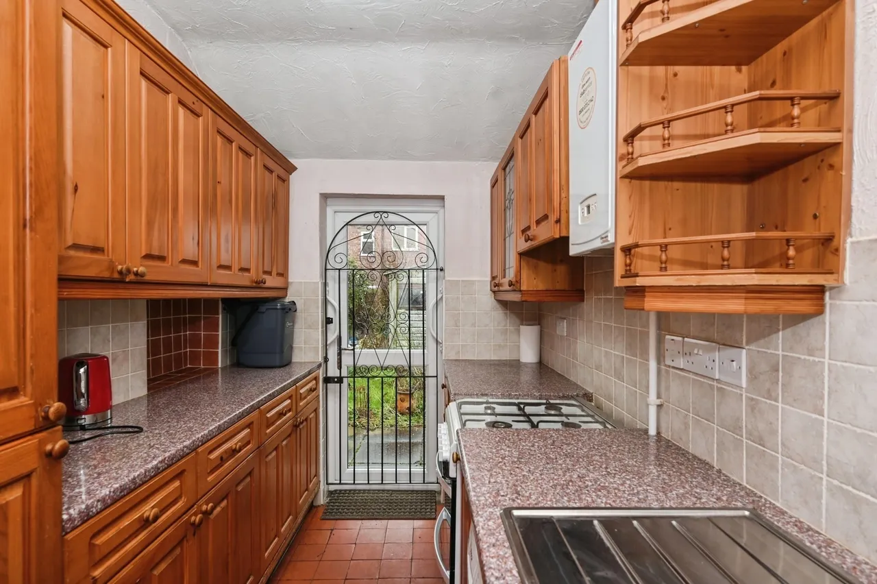Liverpool Road, Great Sankey, Warrington, Cheshire, WA5, photo 9