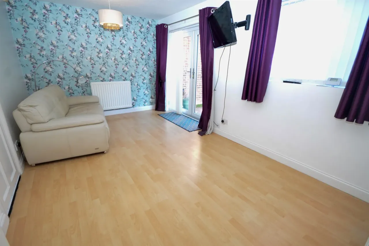 Winslow Close, Boldon Colliery, NE35, photo 4