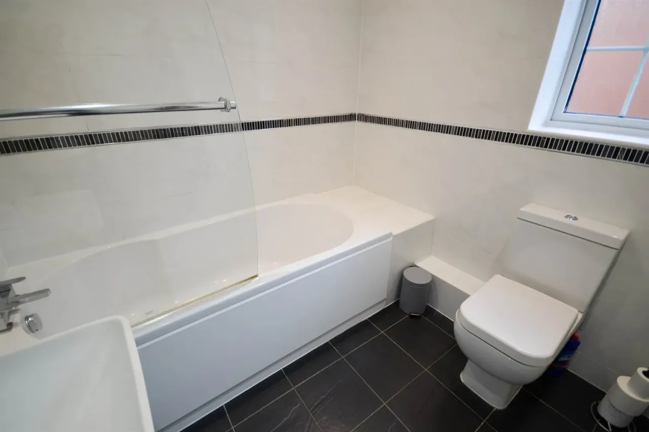 Winslow Close, Boldon Colliery, NE35, photo 7
