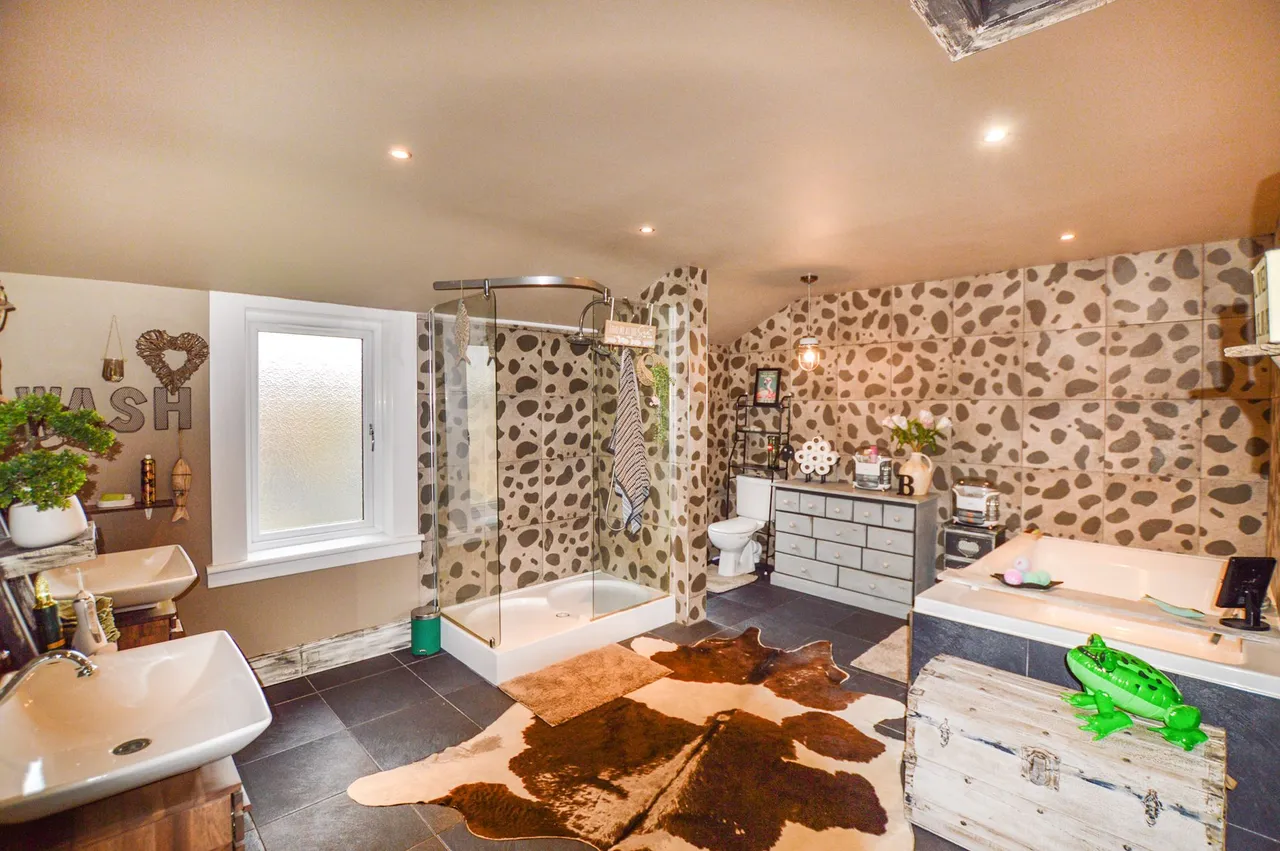 Winton Circus, Saltcoats, KA21 5DA, photo 22