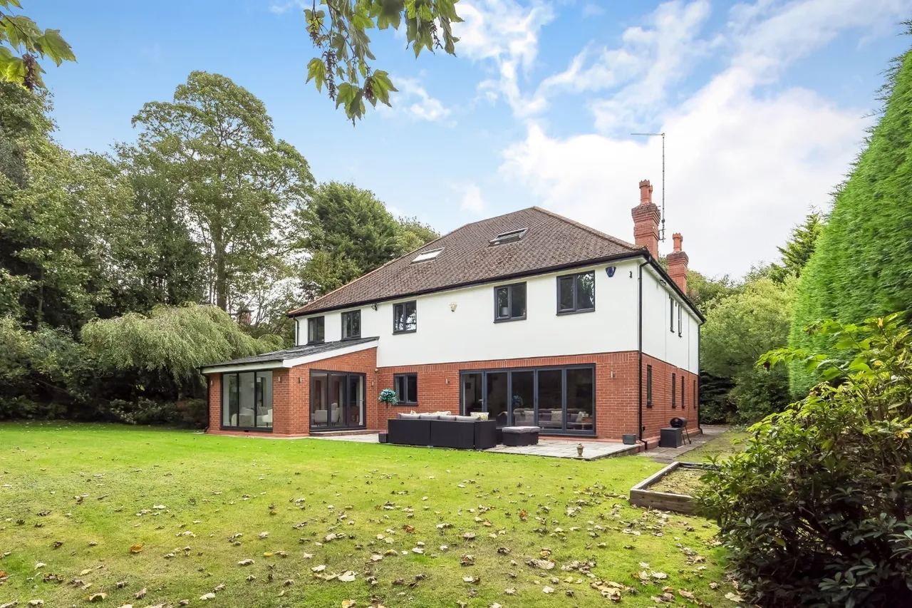 The Paddocks, Hale Barns, WA15, photo 21