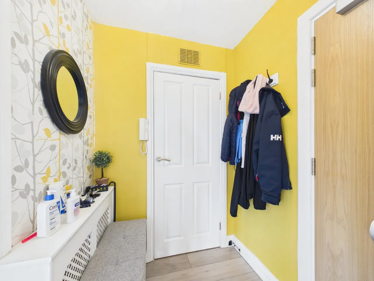 Spring Gardens, Bourne End, SL8, photo 4