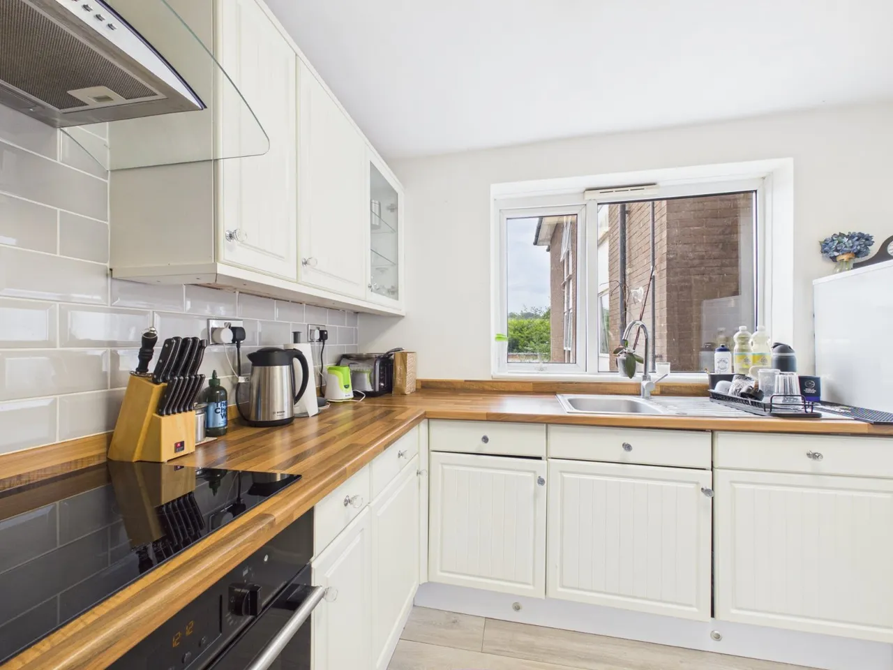 Spring Gardens, Bourne End, SL8, photo 5