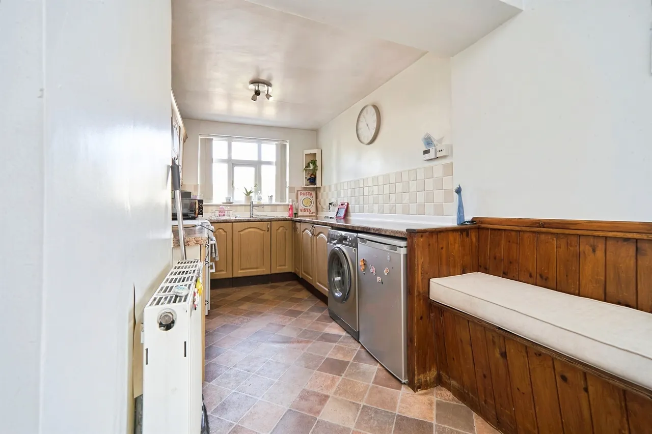 Goose Cote Lane, Oakworth, Keighley, photo 7