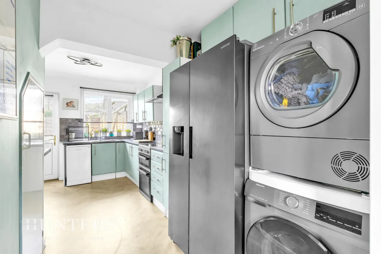 Sydney Gardens, Littleborough, OL15, photo 9