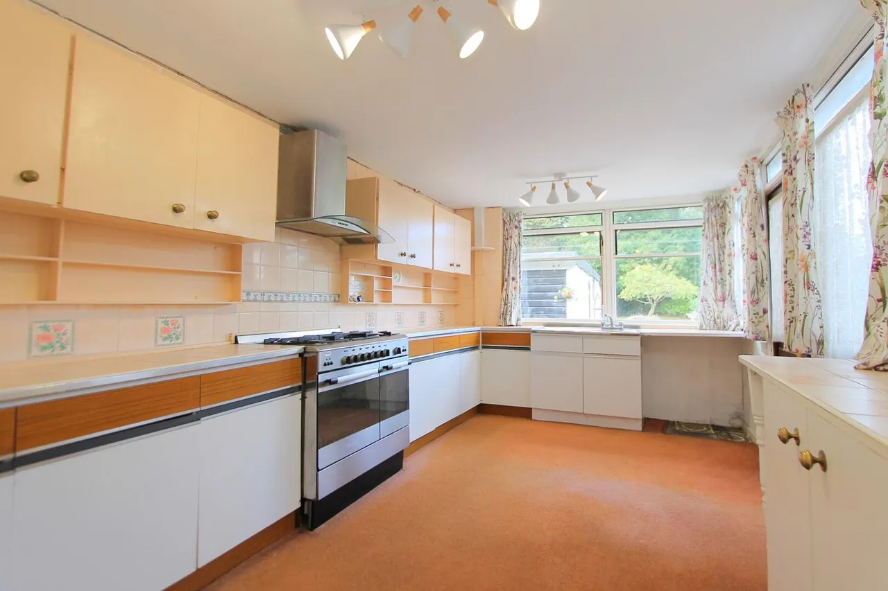 Wollaston Road, Stourton, photo 12