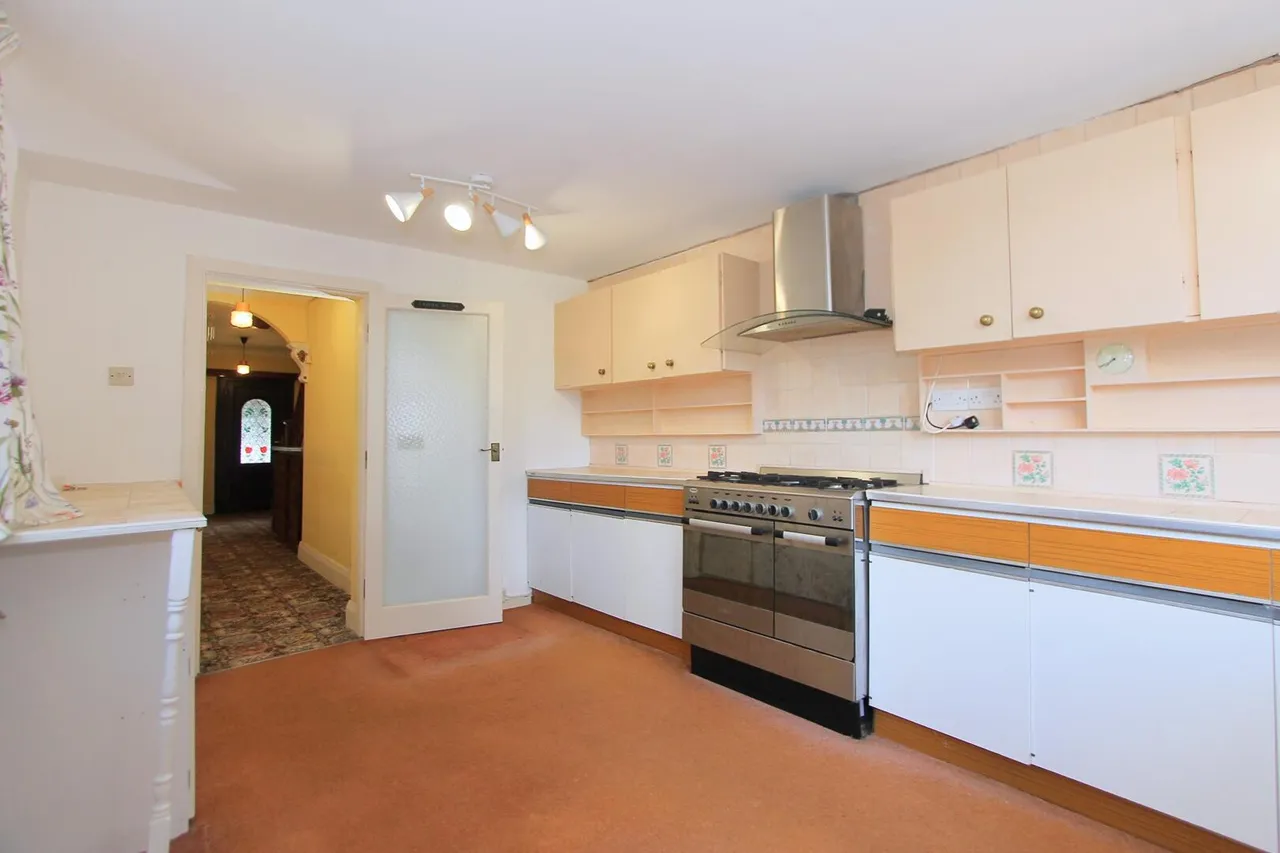 Wollaston Road, Stourton, photo 13