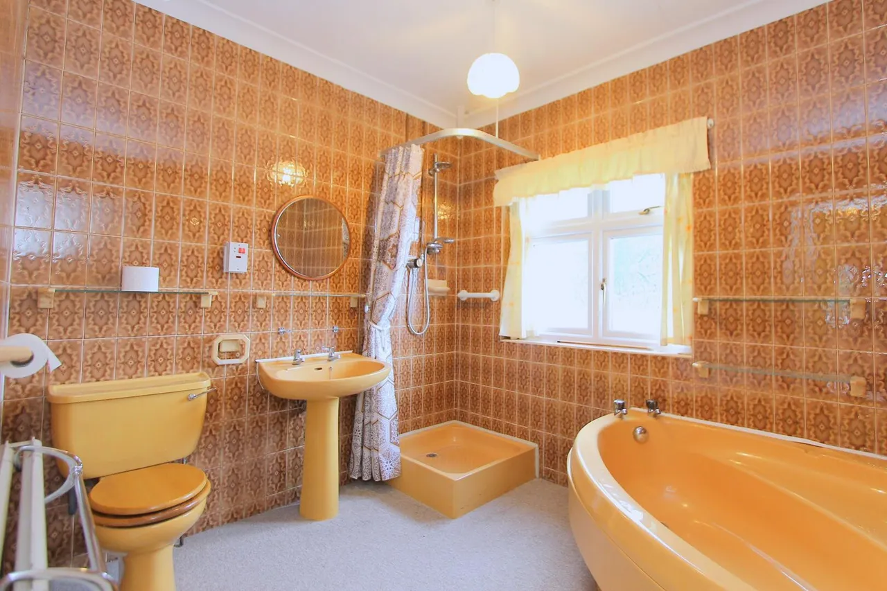 Wollaston Road, Stourton, photo 19
