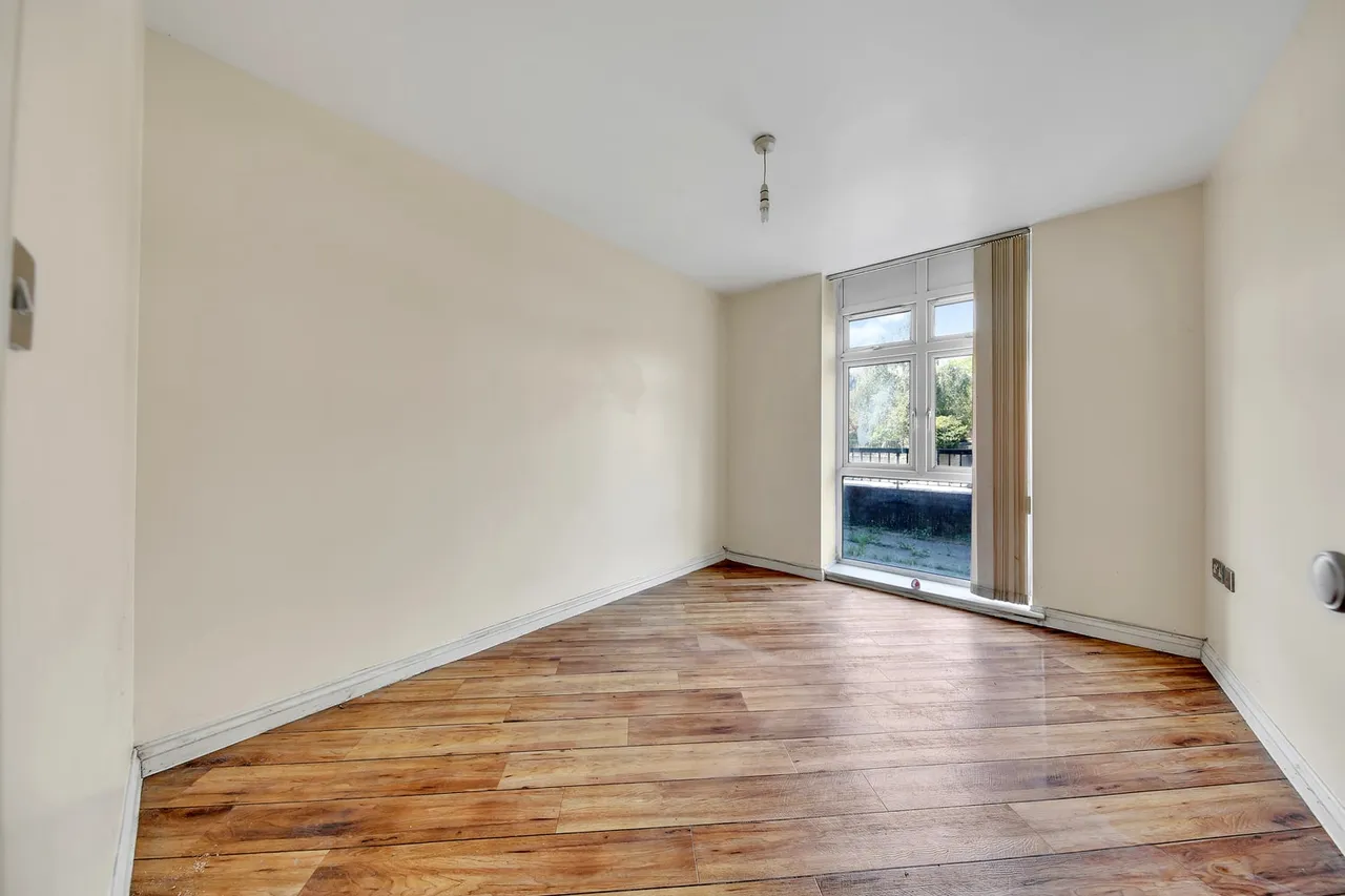 4 Locksons Close, London, E14 6BH, photo 13