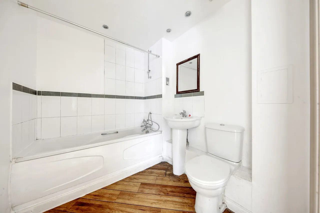 4 Locksons Close, London, E14 6BH, photo 8
