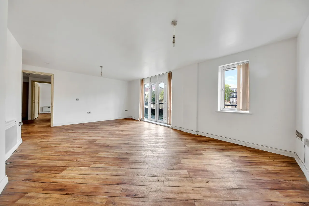 4 Locksons Close, London, E14 6BH, photo 4