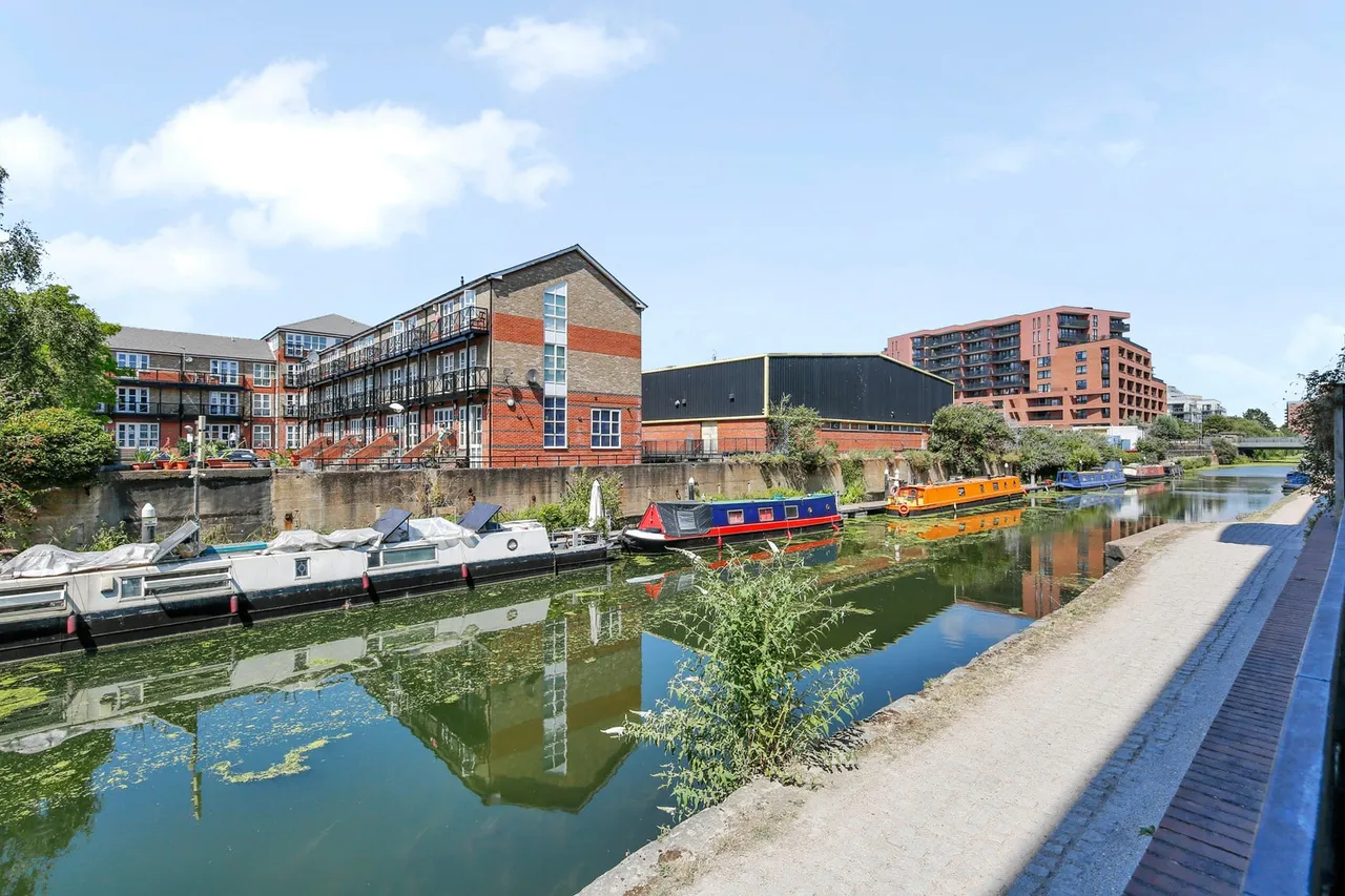 4 Locksons Close, London, E14 6BH, photo 15
