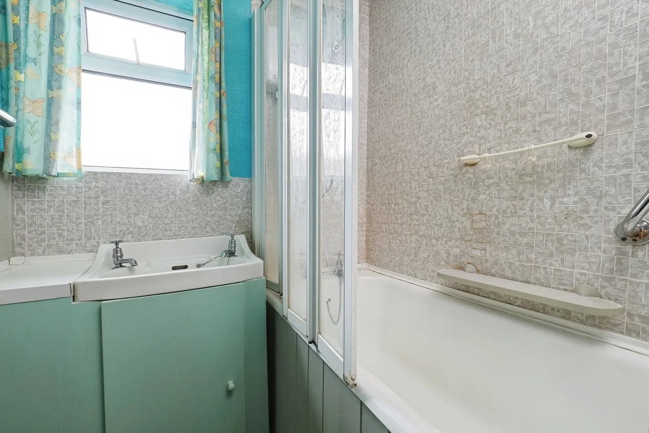 Inham Road, Chilwell, Nottinghamshire, NG9, photo 13