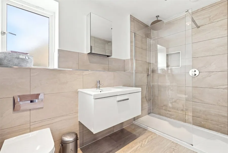 with 5 bedrooms in Reed, Royston, SG8, photo 22
