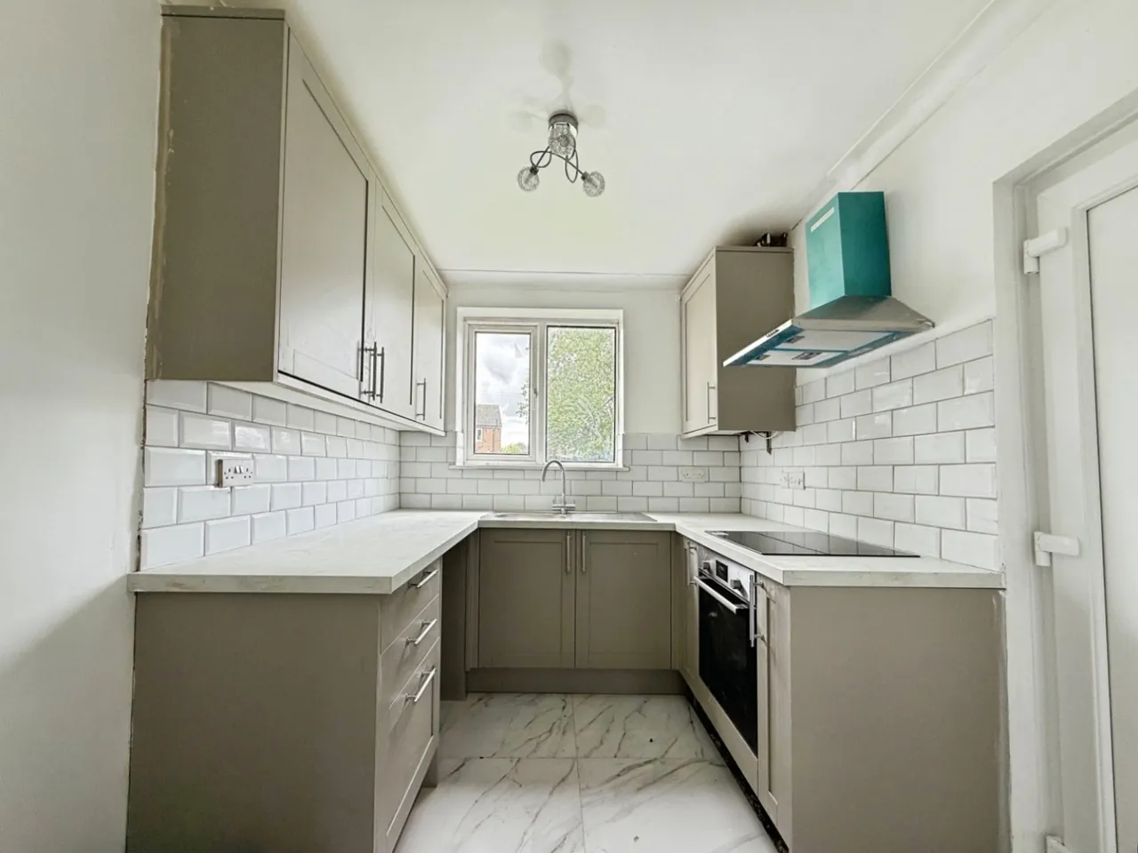 Empress Drive, Leigh, WN7, photo 2