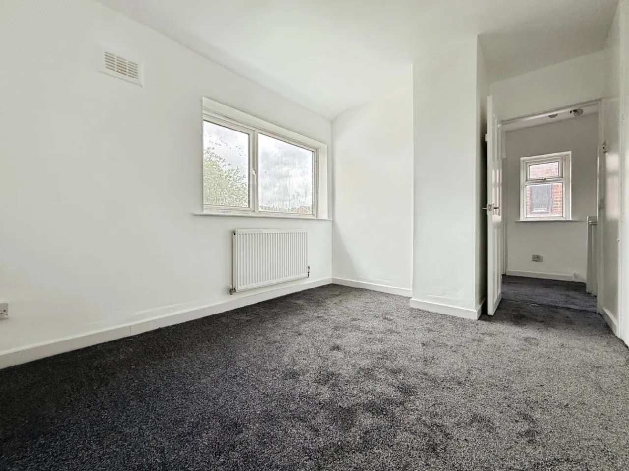 Empress Drive, Leigh, WN7, photo 5