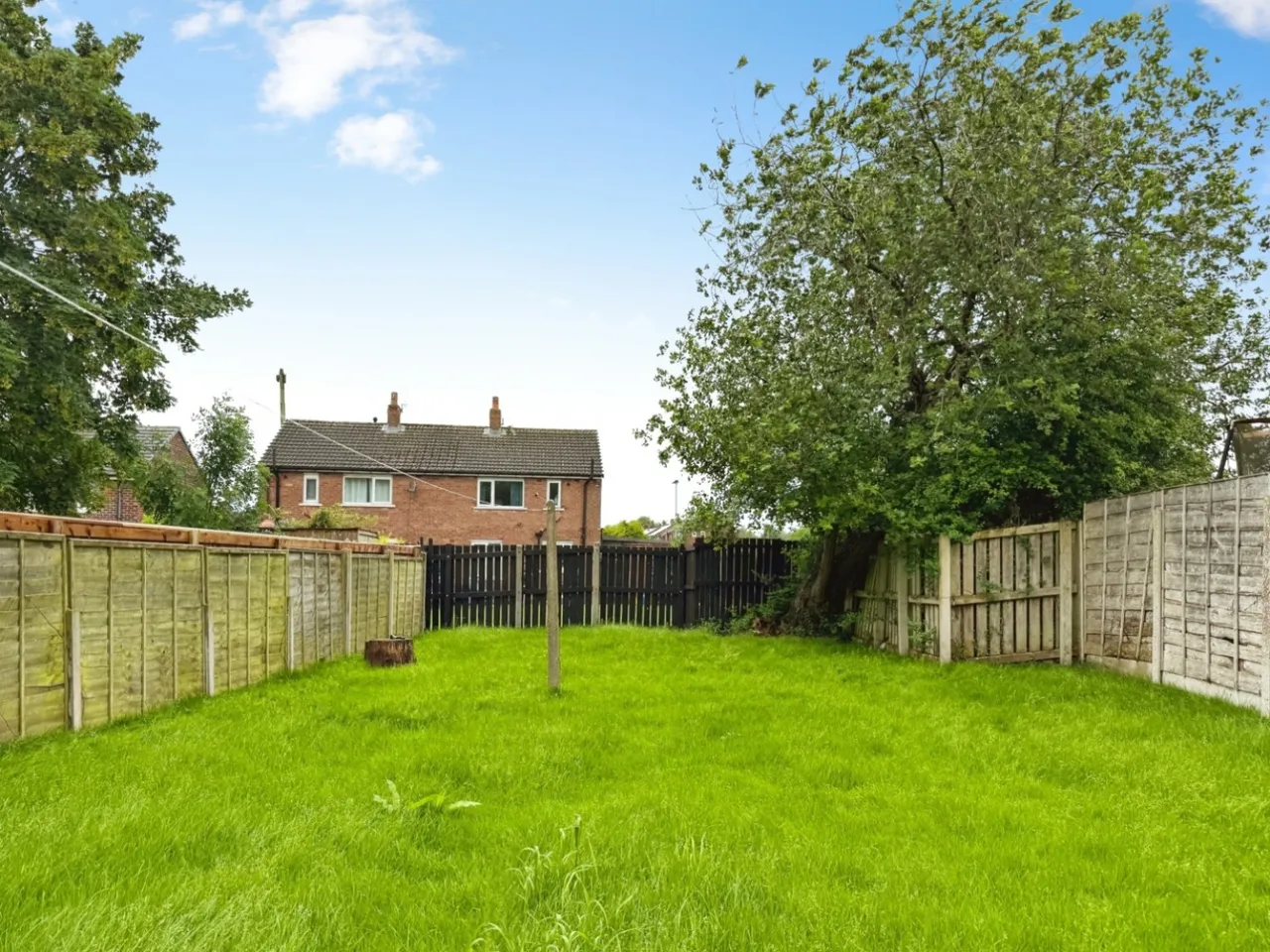 Empress Drive, Leigh, WN7, photo 3