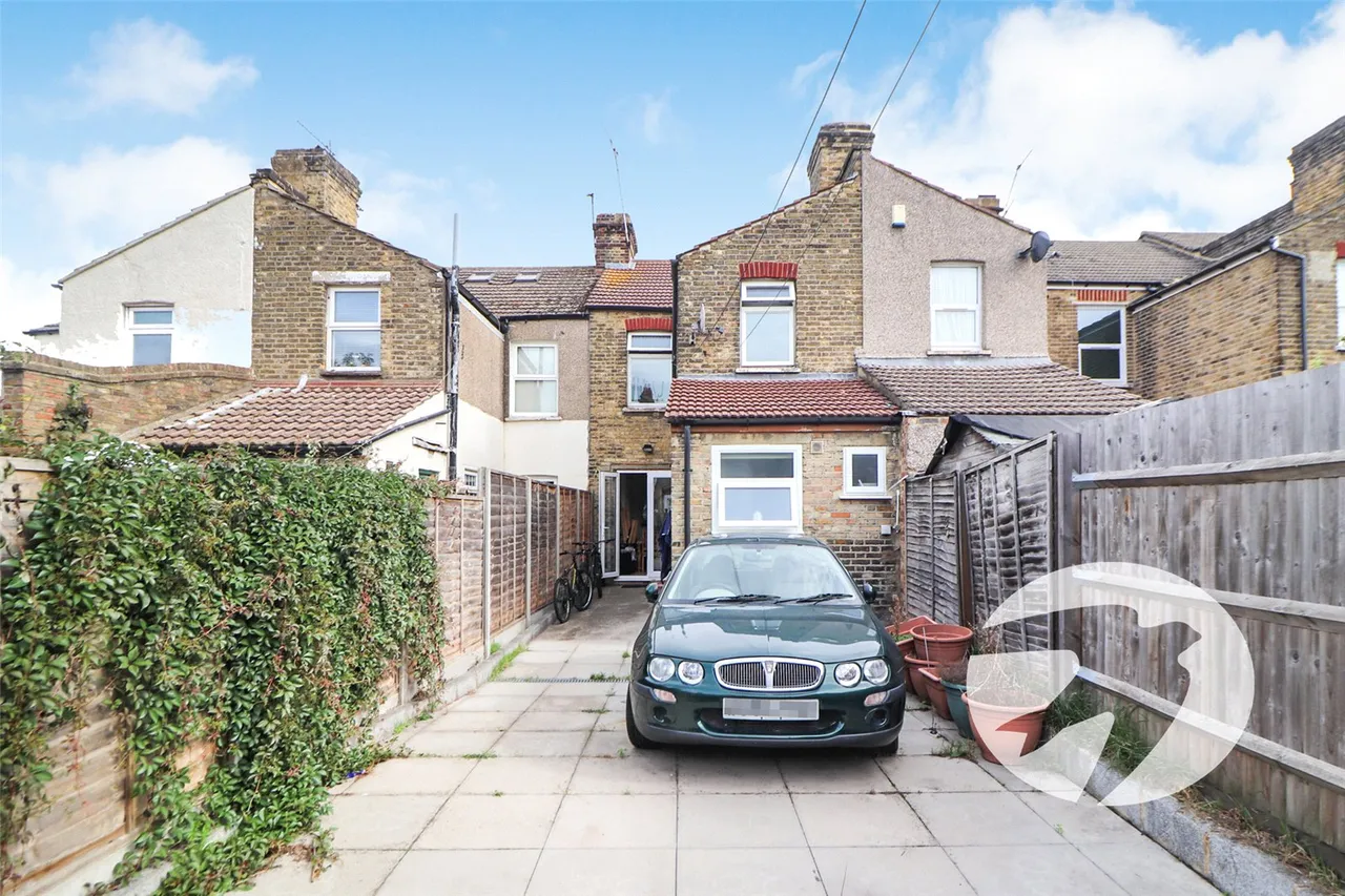 Vickers Road, Erith, DA8, photo 13