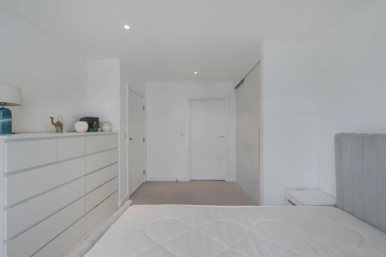 Aitons House, Kew Bridge, TW8, photo 8