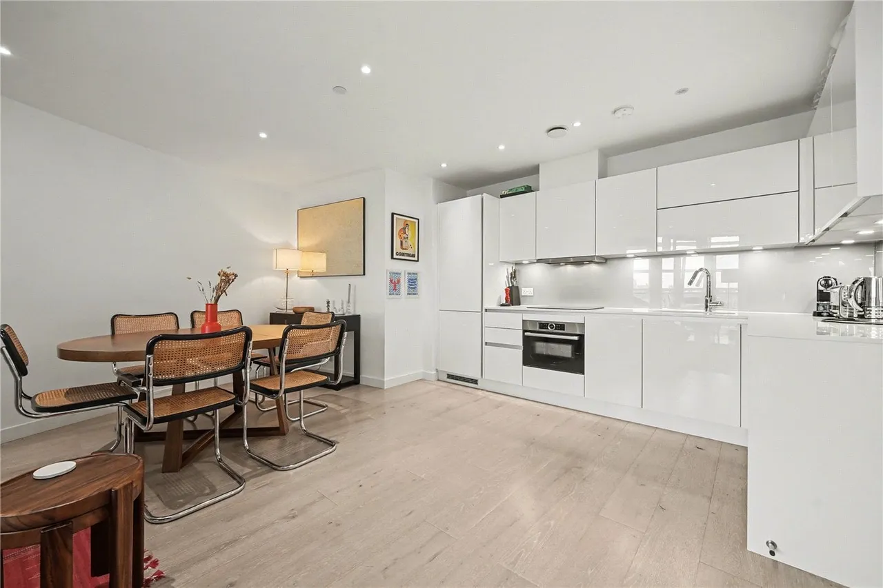 Goodwin Street, London, N4, photo 5