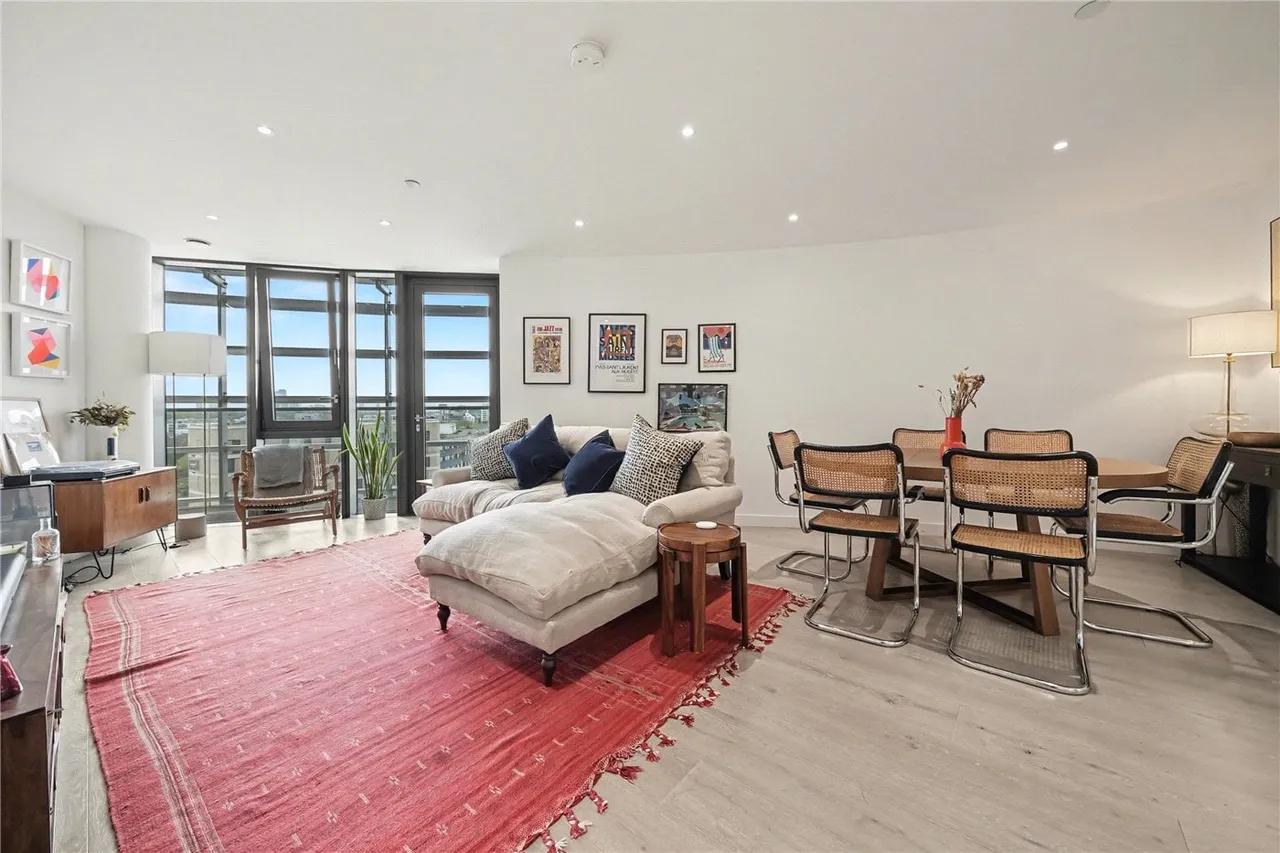 1 bed flat for sale, Goodwin Street, London, N4