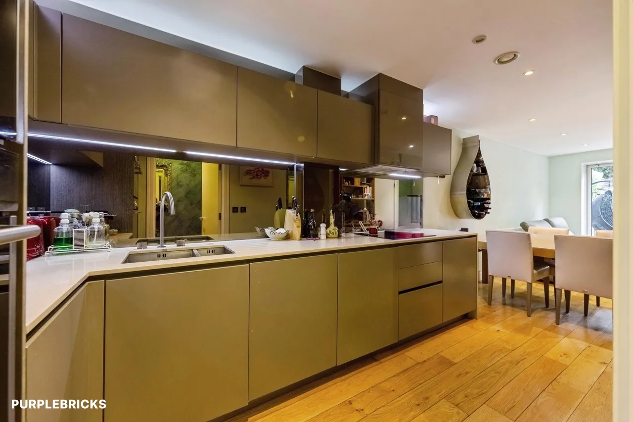 Bromyard Avenue, London, W3, photo 4
