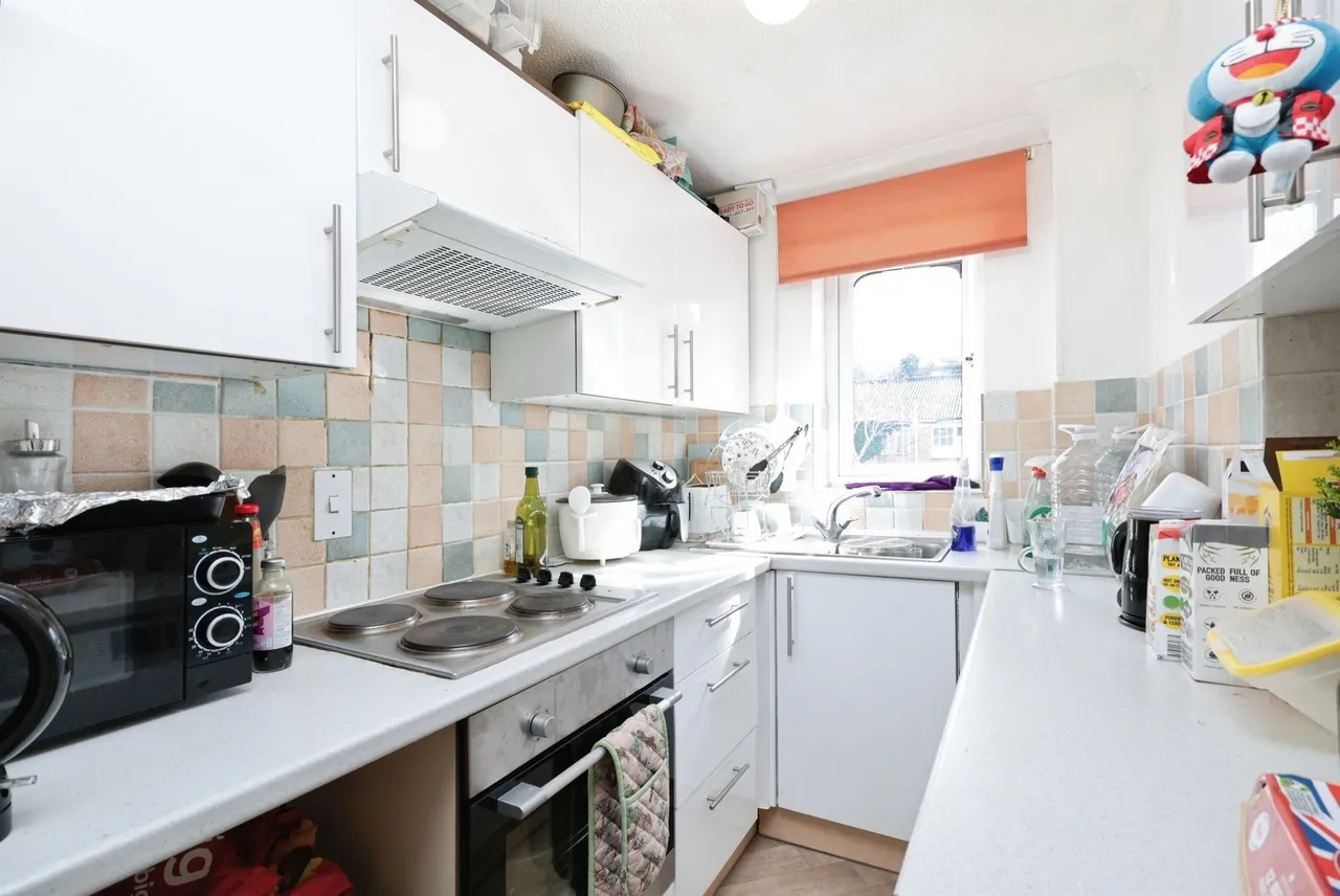 Abercromby Avenue, High Wycombe, HP12, photo 12