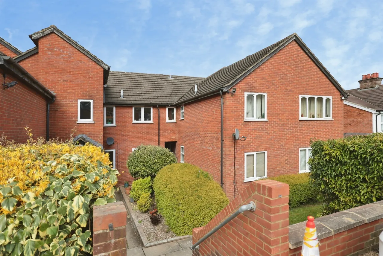 Abercromby Avenue, High Wycombe, HP12, photo 17