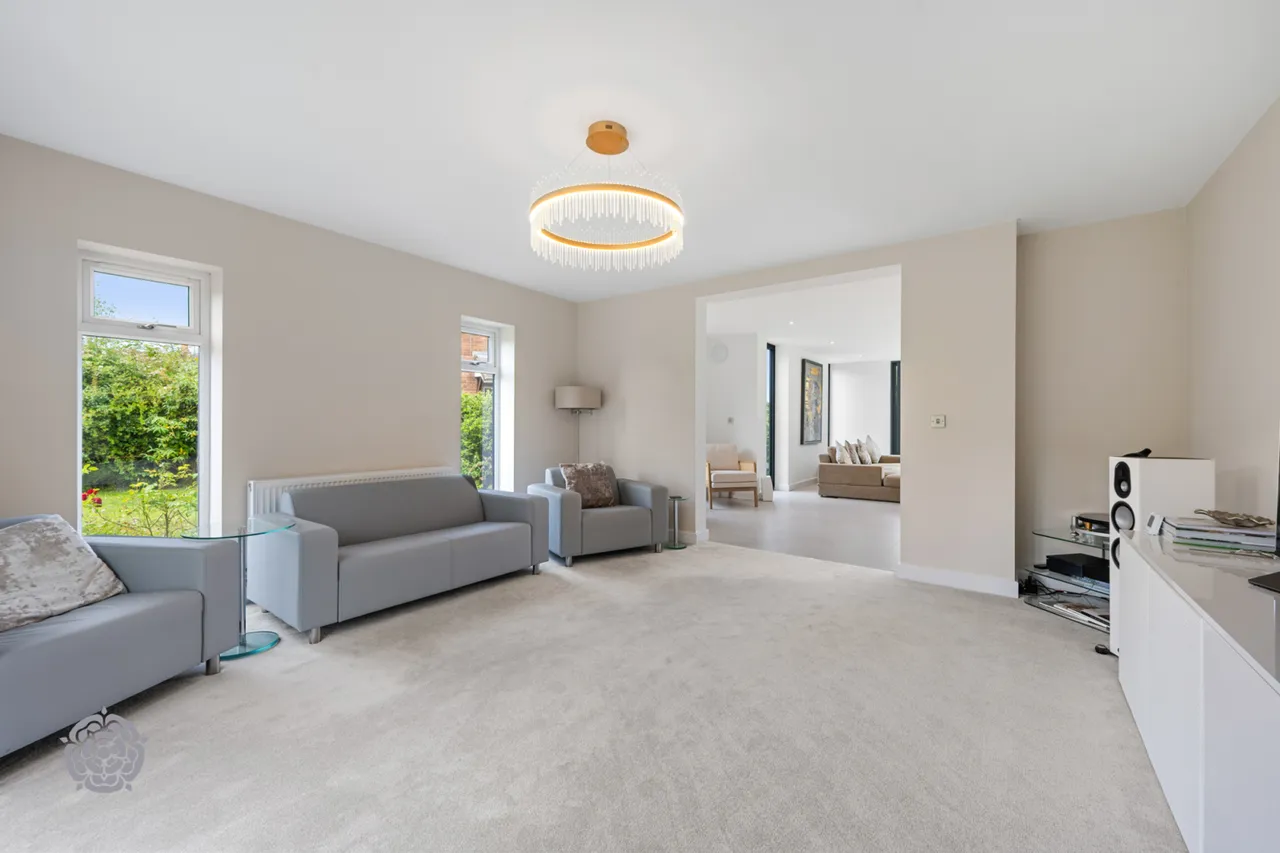Twiss Green Lane, Culcheth, Warrington, WA3 4DQ, photo 6