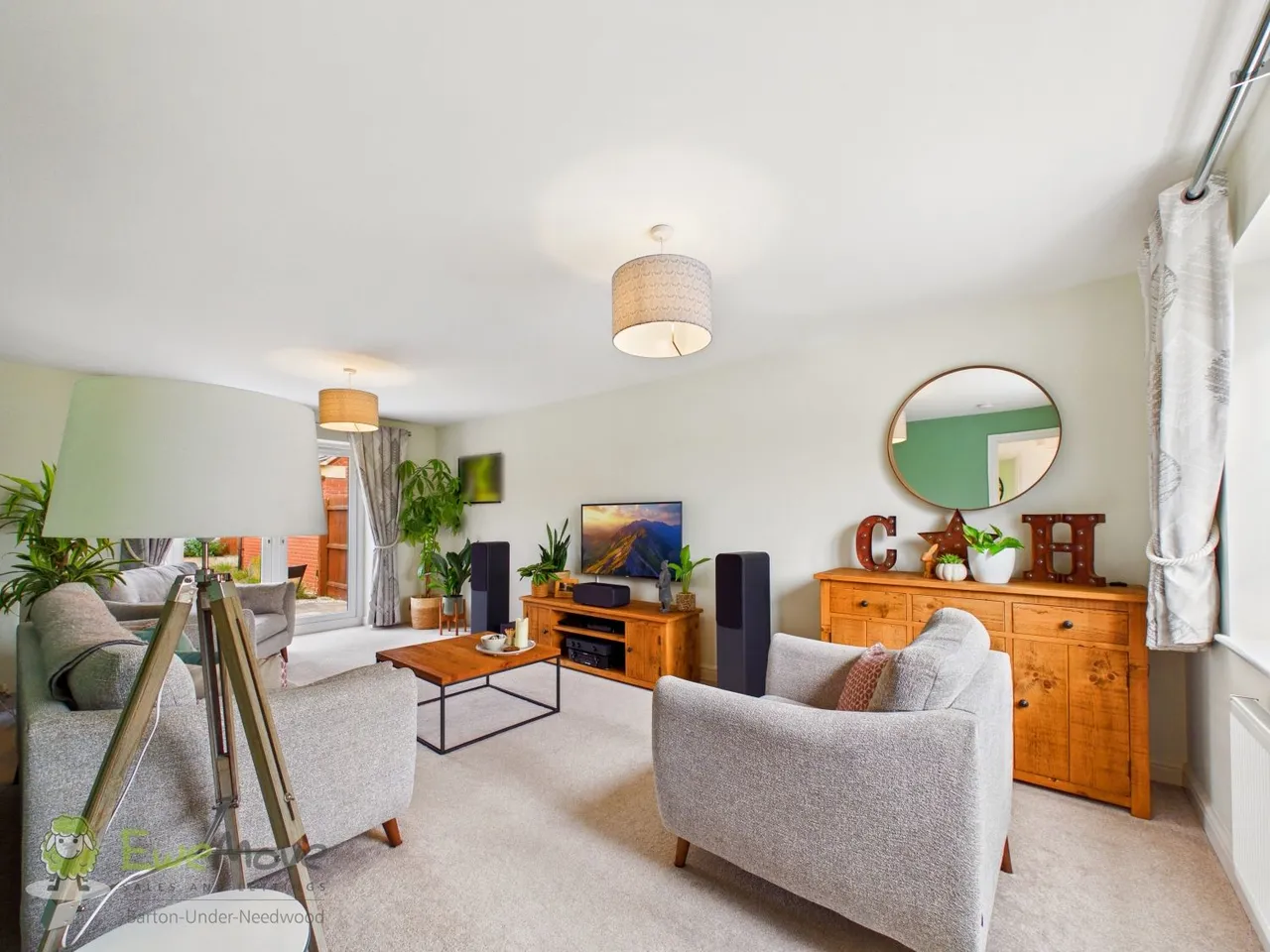 4 bed house for sale, Wilson Way, Burton-On-Trent, DE13