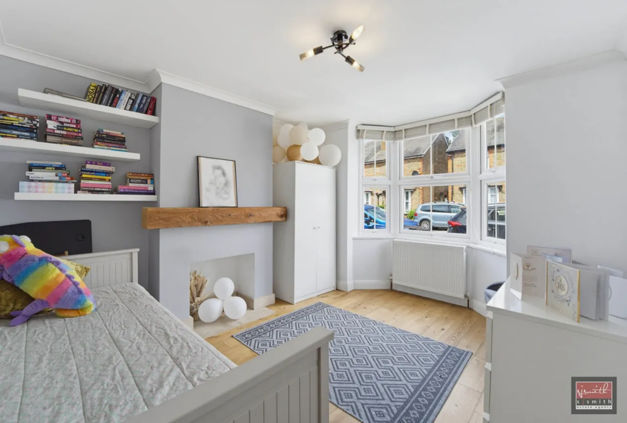 Glebe Road, Egham, TW20, photo 7