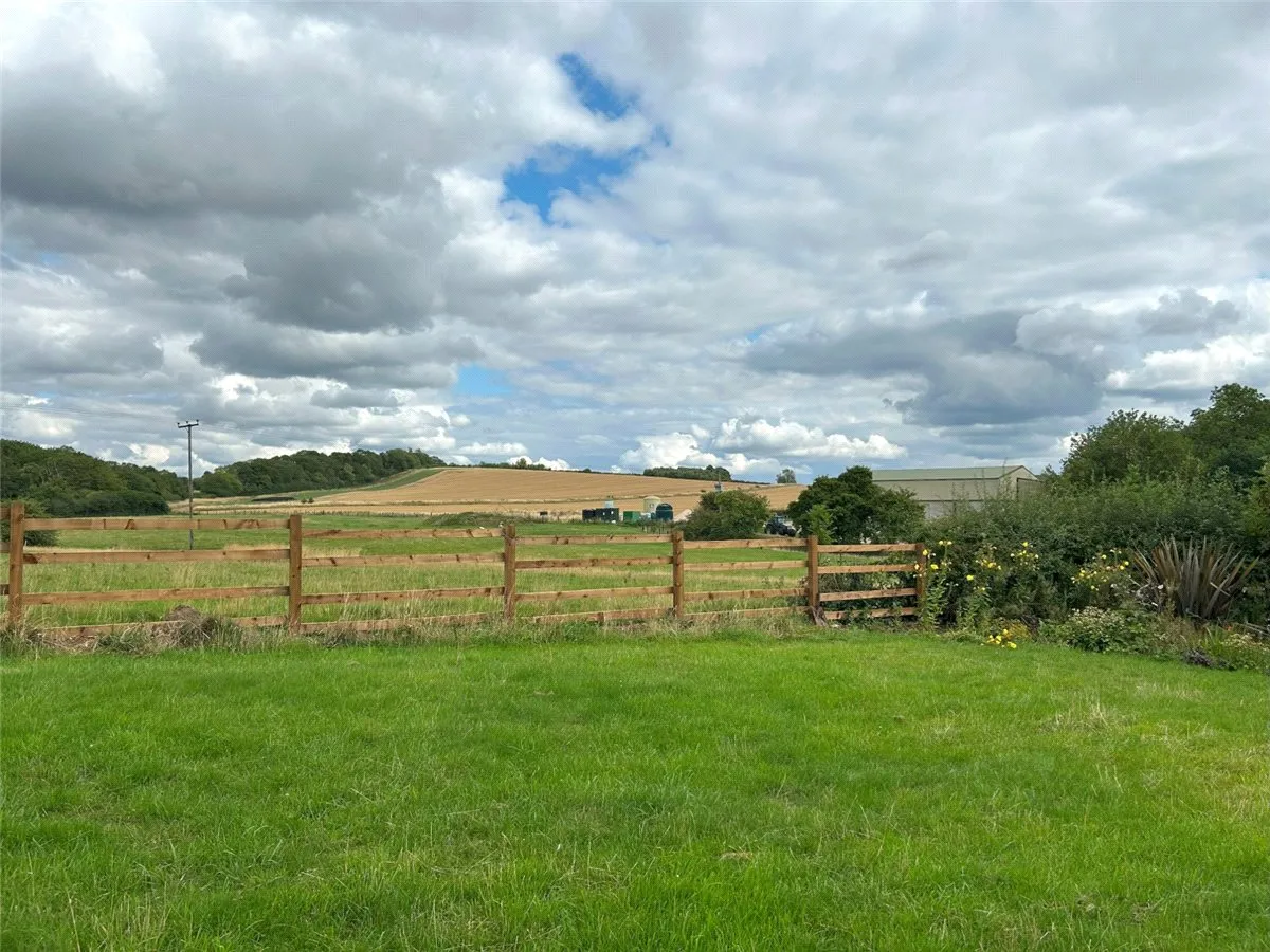 Main Street, Loddington, LE7, photo 16