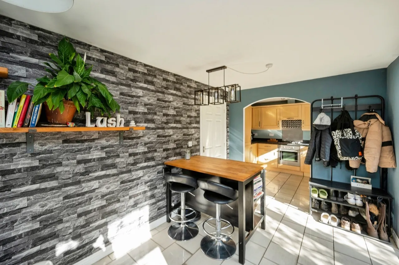 Sylvan Avenue, Kirkby-in-Ashfield, NG17, photo 5