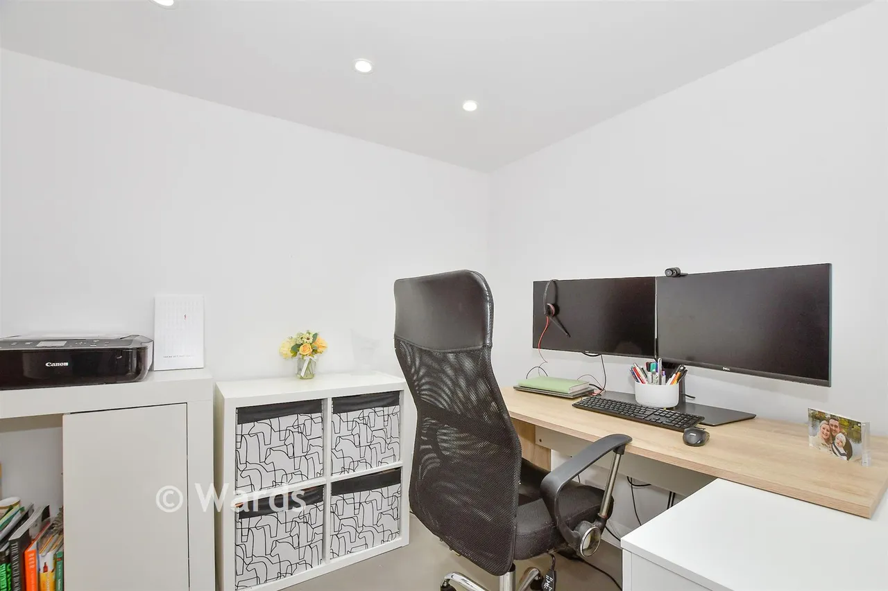 Northleigh Close, Maidstone, ME15, photo 12