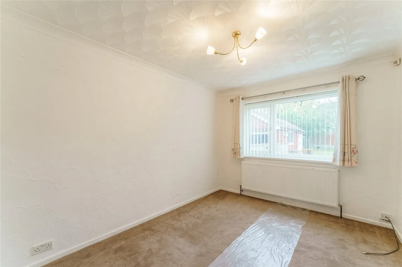 Clayton Holt, South Kirkby, WF9, photo 6