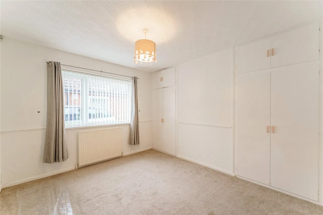 Clayton Holt, South Kirkby, WF9, photo 12