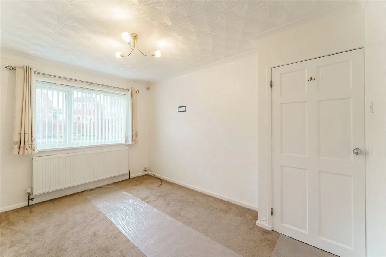 Clayton Holt, South Kirkby, WF9, photo 9