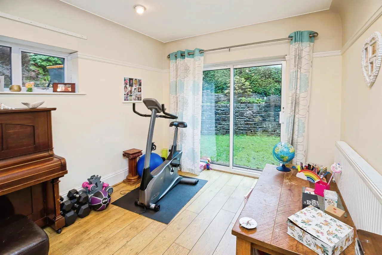 Beech Lane, Marford, LL12, photo 36