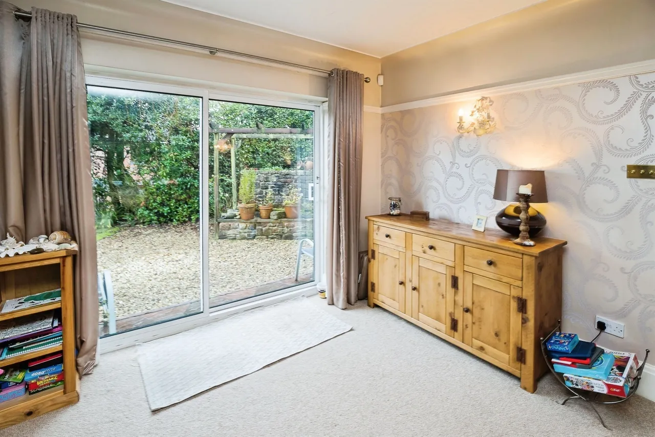 Beech Lane, Marford, LL12, photo 35