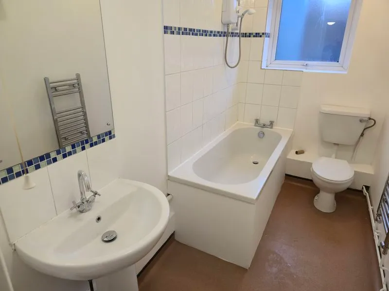 Broadway Bexleyheath Greater London Bexleyheath, Bexleyheath, DA6, photo 6