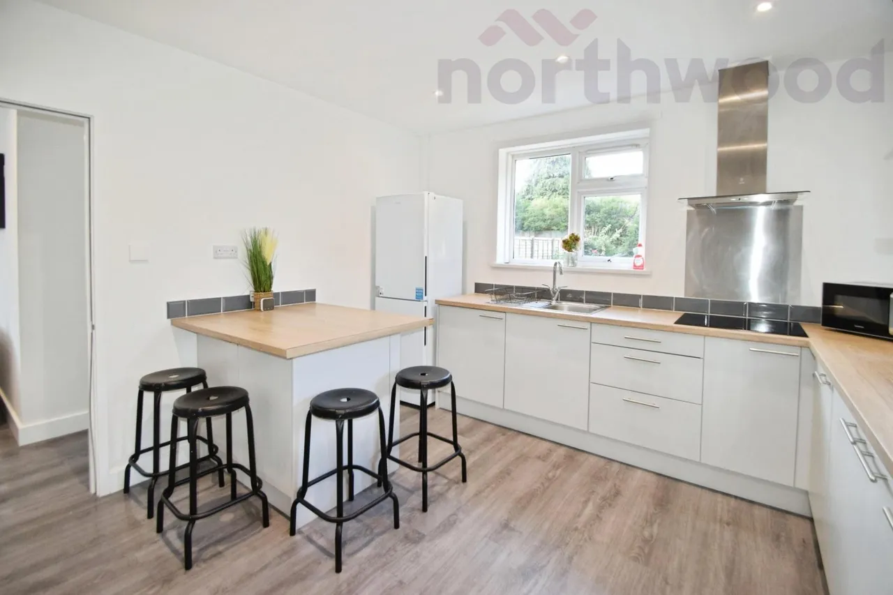 Beverley Road, Student, NR5, photo 2