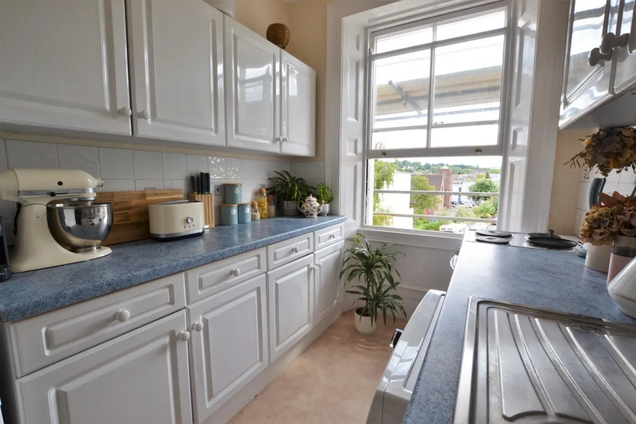 Priory Street , Cheltenham, GL52 6DG, photo 7