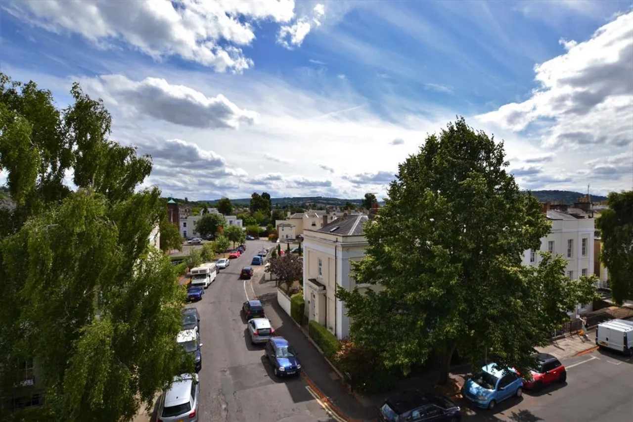Priory Street , Cheltenham, GL52 6DG, photo 9